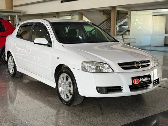 CHEVROLET ASTRA 2.0 MPFI ADVANTAGE 8V FLEX 4P MANUAL